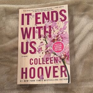 'It Ends With Us' By Colleen Hoover